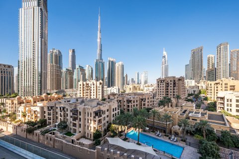Apartamento en alquiler en Downtown Dubai (Downtown Burj Dubai), Dubai, EAU 3 dormitorios, 357.86 m2 № 750830 - foto 19