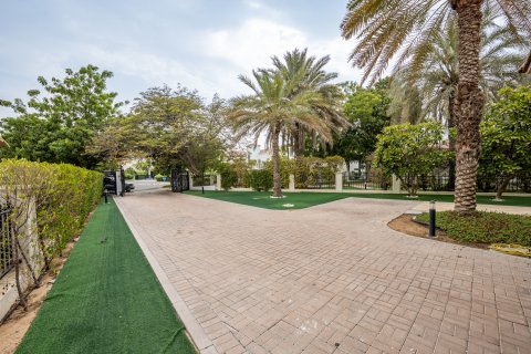 Villa en alquiler en Jumeirah Islands, Dubai, EAU 4 dormitorios, 490.99 m2 № 750835 - foto 29