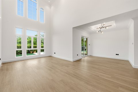 Villa en alquiler en Jumeirah Islands, Dubai, EAU 4 dormitorios, 490.99 m2 № 750835 - foto 8