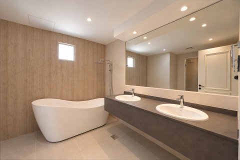Villa til leie i Jumeirah Islands, Dubai, Emiratene 4 soverom, 490.99 kvm Nr. 750835 - Foto 14