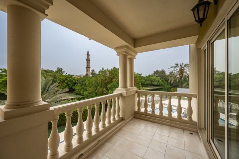 Villa en alquiler en Jumeirah Islands, Dubai, EAU 4 dormitorios, 490.99 m2 № 750835 - foto 22