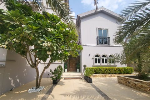 Vilă de închiriat în The Villa, Dubai, EAU 5 dormitoare, 660.58 mp.  №750831 - poză 12