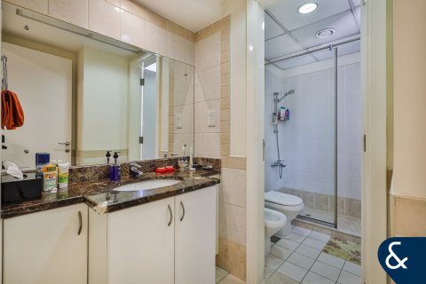 Villa à vendre à  The Lakes, Dubai, EAU 3 chambres, 208 m2 № 667761 - photo 14