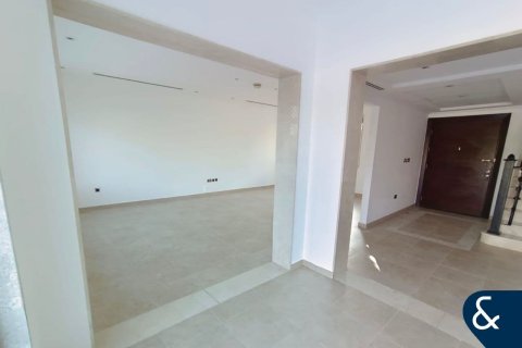Vilë në Jumeirah Park, Dubai, Emiratet e Bashkuara Arabe 3 dhoma gjumi, 285 m2. № 667783 - Foto 10