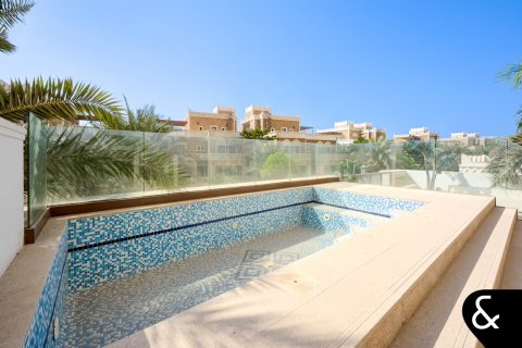 Lägenhet till försäljning i Palm Jumeirah, Dubai, UAE 3 sovrum, 721 kvm Nr. 667759 - fotografi 6