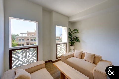 Lägenhet till försäljning i Palm Jumeirah, Dubai, UAE 3 sovrum, 721 kvm Nr. 667759 - fotografi 17