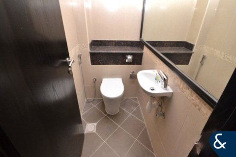 Byt v Jumeirah Lake Towers, Dubai, SAE 3 ložnice, 153 m² Č.: 667785 - fotografie 8