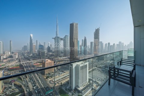 Apartamento en alquiler en Al Satwa, Dubai, EAU 3 dormitorios, 245 m2 № 728716 - foto 2