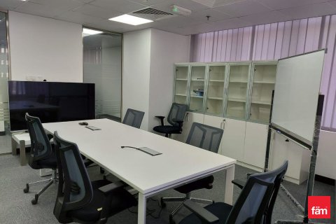 Oficina en alquiler en Dubai, EAU 117.1 m2 № 722083 - foto 7