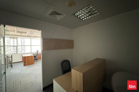 Dubai, BAE’de kiralık ofis 85.1 m² No 695309 - fotoğraf 6