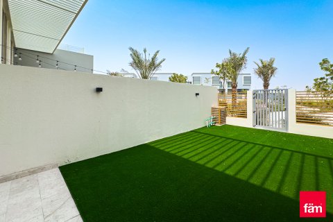 Townhouse in Dubai, UAE 2 bedrooms, 133.4 sq.m. № 695310