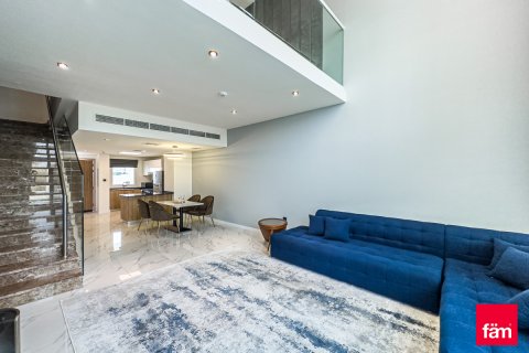 טאונהאוס למכירה ב Dubai, איחוד האמירויות  2 חדרי שינה, 133.4 מ"ר, מספר 695310 - תמונה 3