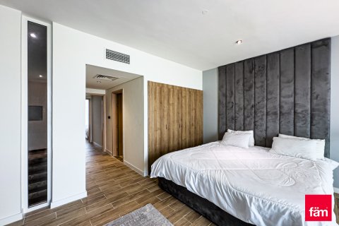 Villetta a schiera in vendita a Dubai, EAU 2 camere da letto, 133.4 mq. № 695310 - foto 14