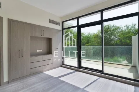 Townhouse de închiriat în DAMAC Hills (Akoya by DAMAC), Dubai, EAU 4 dormitoare, 181 mp.  №757726 - poză 4