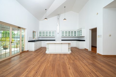 Вилла Аль-Барша, Дубай, БАӘ-да 5 жатын бөлмелер, 464.52 м² № 757510 - фото 10