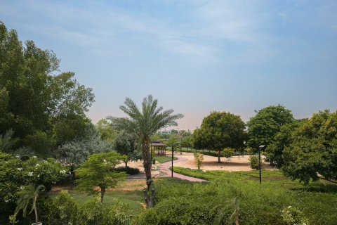 Vila u Jumeirah Islands, Dubai, UAE 5 spavaćih soba, 1191.11 m2 Br. 757511 - fotografija 3