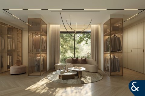 Villa till försäljning i Dubai Land, Dubai, UAE 6 sovrum, 1805 kvm Nr. 670892 - fotografi 2