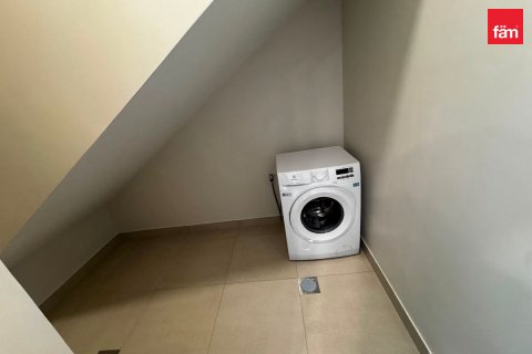 Kaupunkipientalo Dubai, Arabiemiraatit 4 makuuhuonetta, 144 m2 № 727085 - kuva 10