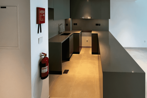 Пәтер VIRIDIAN CENTRAL PARK, City Walk, Дубай, БАӘ-да 1 жатын бөлме, 77 м² № 677983 - фото 6