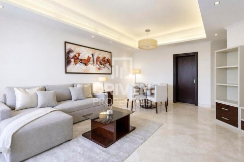 Huoneisto Palm Jumeirah, Dubai, Arabiemiraatit 2 makuuhuonetta, 163.23 m2 № 743184 - kuva 2
