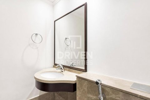 Huoneisto Palm Jumeirah, Dubai, Arabiemiraatit 2 makuuhuonetta, 163.23 m2 № 743184 - kuva 10