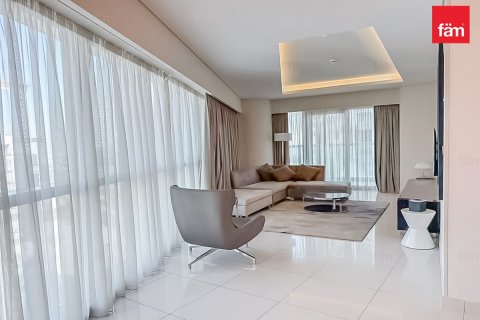 Business Bay, Dubai, UAE의 임대용 아파트 침실 2개, 129.5제곱미터 번호 641502 - 사진 4
