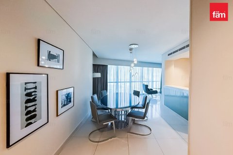 Business Bay, Dubai, UAE의 임대용 아파트 침실 2개, 129.5제곱미터 번호 641502 - 사진 13
