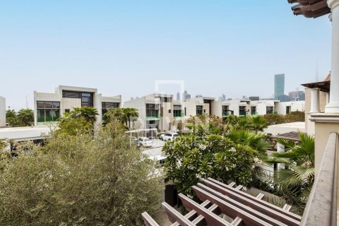 Willa do wynajęcia w Mohammed Bin Rashid City, Dubai, ZEA 4 sypialnie, 594.58 mkw., nr 756836 - zdjęcie 25