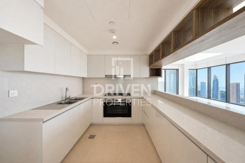 Apartamento en alquiler en Zabeel, Dubai, EAU 4 dormitorios, 251.49 m2 № 756840 - foto 17