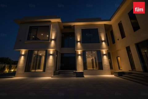 Üürile anda villa asukohaga Al Aweer, Dubai, AÜE: 5 magamistoaga, 1188.2 m² Nr 708243 - pilt 16