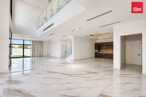 Üürile anda villa asukohaga Al Aweer, Dubai, AÜE: 5 magamistoaga, 1188.2 m² Nr 708243 - pilt 3
