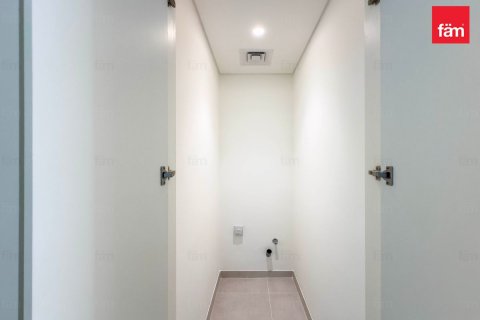 Řadový dům v Dubai, SAE 4 ložnice, 257.5 m² Č.: 630405 - fotografie 7