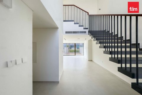 Řadový dům v Dubai, SAE 4 ložnice, 257.5 m² Č.: 630405 - fotografie 10