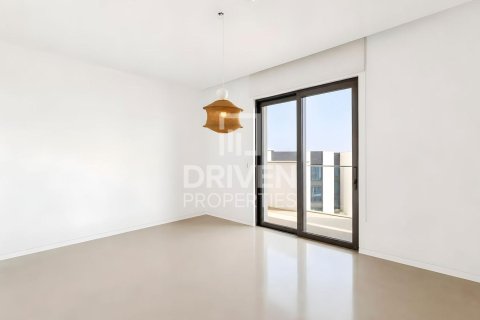 Kattohuoneisto Jumeirah, Dubai, Arabiemiraatit 4 makuuhuonetta, 1036.71 m2 № 755720 - kuva 9