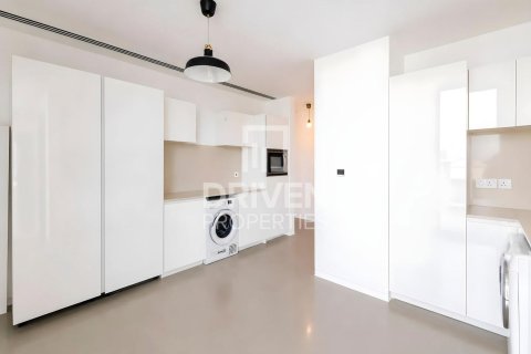 Kattohuoneisto Jumeirah, Dubai, Arabiemiraatit 4 makuuhuonetta, 1036.71 m2 № 755720 - kuva 12
