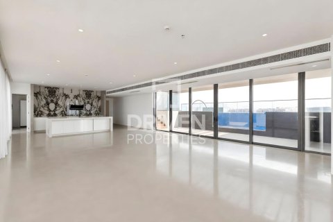 Kattohuoneisto Jumeirah, Dubai, Arabiemiraatit 4 makuuhuonetta, 1036.71 m2 № 755720 - kuva 2