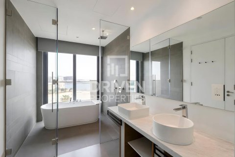 Kattohuoneisto Jumeirah, Dubai, Arabiemiraatit 4 makuuhuonetta, 1036.71 m2 № 755720 - kuva 15