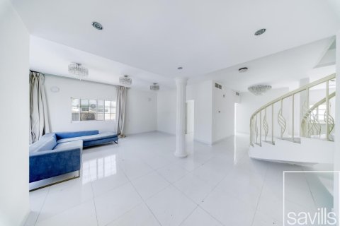 Vila v Al Safa, Dubai, SAE 4 ložnice, 1.02 m² Č.: 764769 - fotografie 2