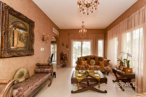 Villa in The Springs, Dubai, UAE 3 bedrooms, 340 sq.m. № 650168 - photo 3