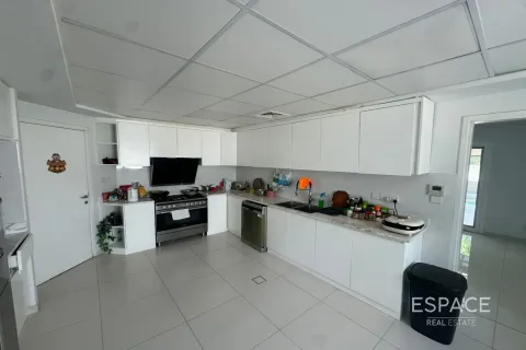 Villa til leje i Meadows, Dubai, UAE 4 soveværelser, 337 kvm № 650147 - foto 4