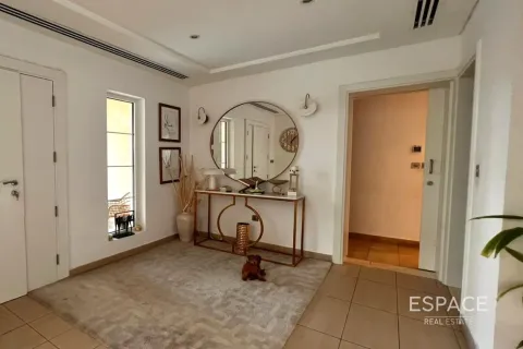 Jumeirah Park, Dubai, UAE의 임대용 빌라 침실 4개, 511제곱미터 번호 650148 - 사진 12