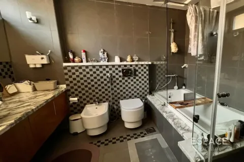 Jumeirah Park, Dubai, UAE의 임대용 빌라 침실 4개, 511제곱미터 번호 650148 - 사진 9