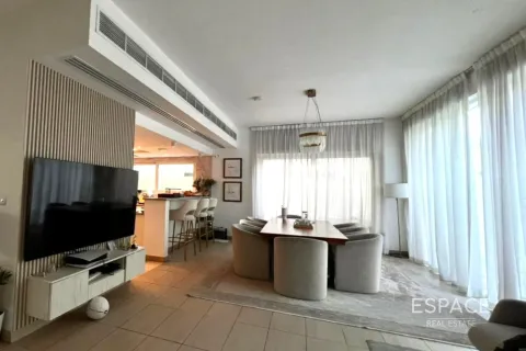Jumeirah Park, Dubai, UAE의 임대용 빌라 침실 4개, 511제곱미터 번호 650148 - 사진 3