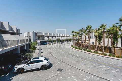 Mohammed Bin Rashid City, Dubai, BAE’de kiralık sıra ev 4 yatak odası, 399.58 m&sup2; No 756806 - fotoğraf 15