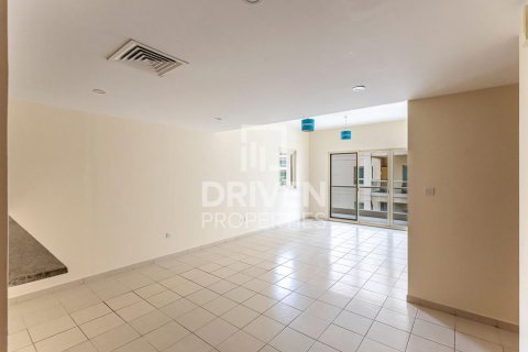Greens, Dubai, BAE’de kiralık daire 2 yatak odası, 107.4 m&sup2; No 756808 - fotoğraf 5