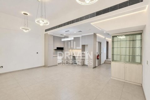 Mohammed Bin Rashid City, Dubai, UAE의 임대용 타운하우스 침실 3개, 129.32제곱미터 번호 756804 - 사진 1