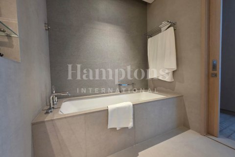 Apartment sa Downtown Dubai (Downtown Burj Dubai), UAE 2 silid-tulugan, 111.16772980 sq.m. № 684727 - larawan 12