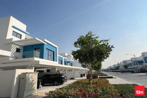 Kuća u nizu u Dubai, UAE 5 spavaćih soba, 144 m2 Br. 706078 - fotografija 11