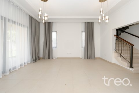 Arabian Ranches 2, Dubai, UAE의 임대용 빌라 침실 5개, 357.3제곱미터 번호 733508 - 사진 2