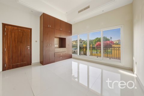 The Villa, Dubai, UAE의 임대용 빌라 침실 5개, 468.42제곱미터 번호 733505 - 사진 8